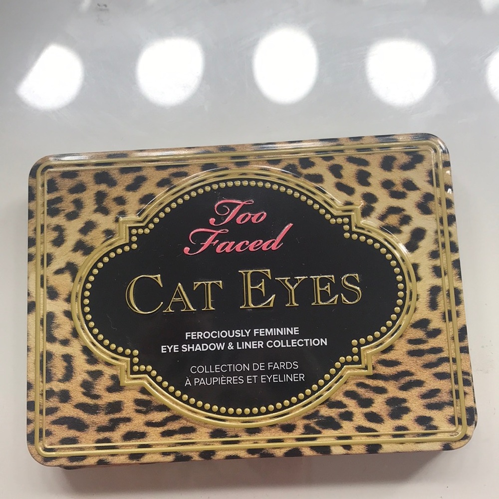 NWOT NEW Too Faced Cat Eyes Eyeshadow Palette